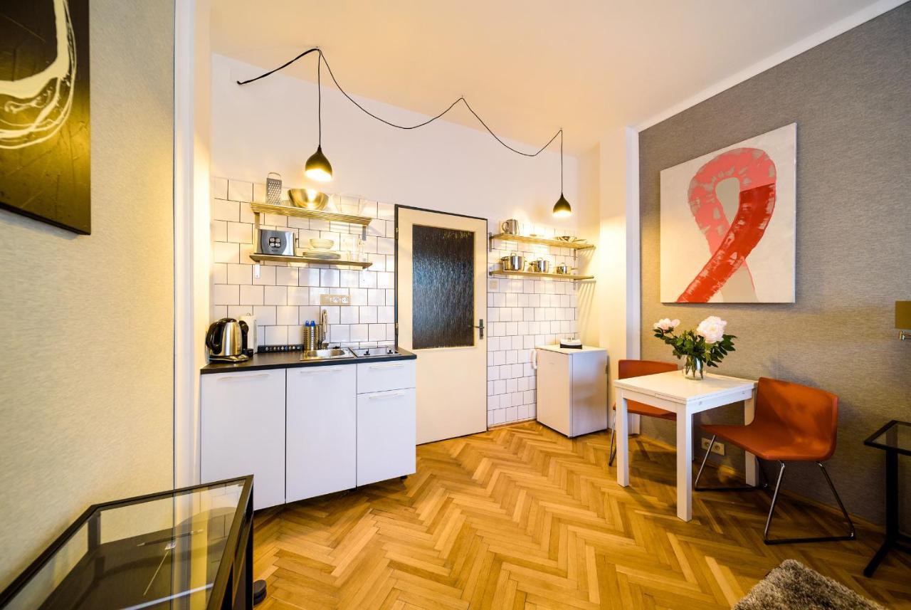 Michal&Michael'S Central Apartments Prague Exterior photo